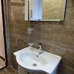 юлия делукс I *