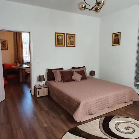 юлия делукс I Apartment Welingrad